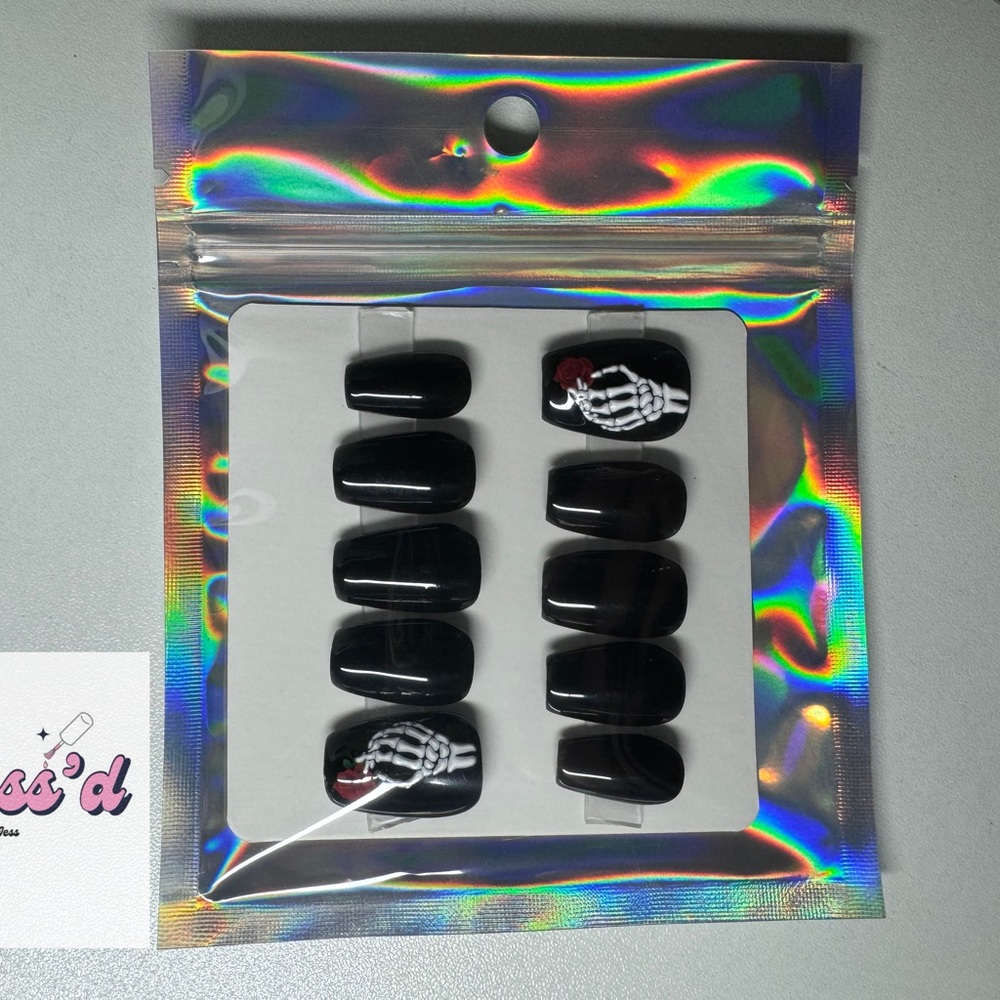 Medium black skeleton red rose press-on nails